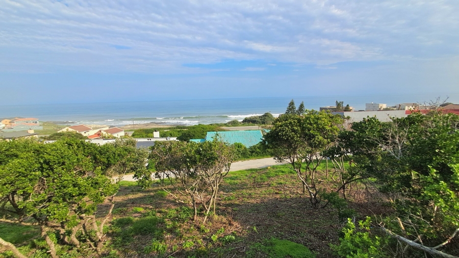  Bedroom Property for Sale in Seaview Eastern Cape
